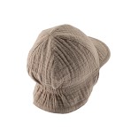 Vasarinė vaiki&scaron;ka kepurėlė &bdquo;Tekstūra&ldquo; su rai&scaron;teliais ir apsauga nuo saulės Pilk&scaron;vai smėlinė 931 2