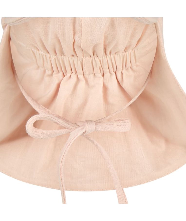 Muslino vaiki&scaron;ka kepurė su kaklo apsauga ir ausytėmis Rožinė pudra 738 5